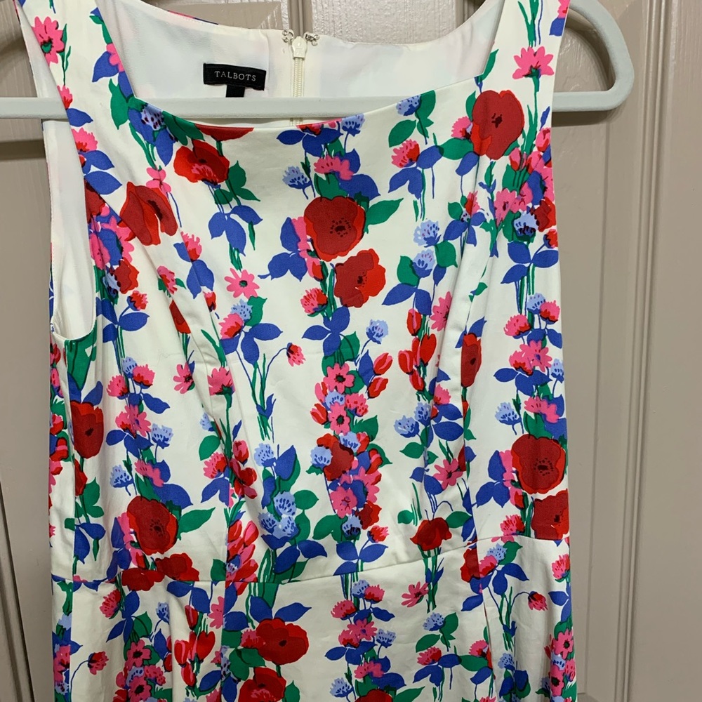 Gorgeous floral cotton dress, fully lined, size 6